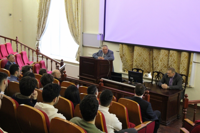 Ректор Педиатрического университета провёл встречу со студентами из Сирии и Турции 1