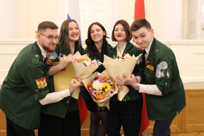 Студенческий отряд «Лечу» получил Благодарственное письмо Губернатора Санкт-Петербурга 3