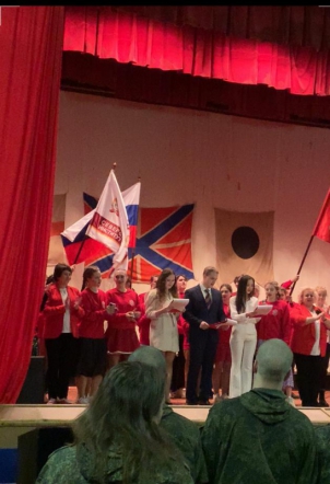 Команда творческого клуба «Гиппократ» поздравила с Днем защитника Отечества военнослужащих, проходящих срочную службу в воинской части 8