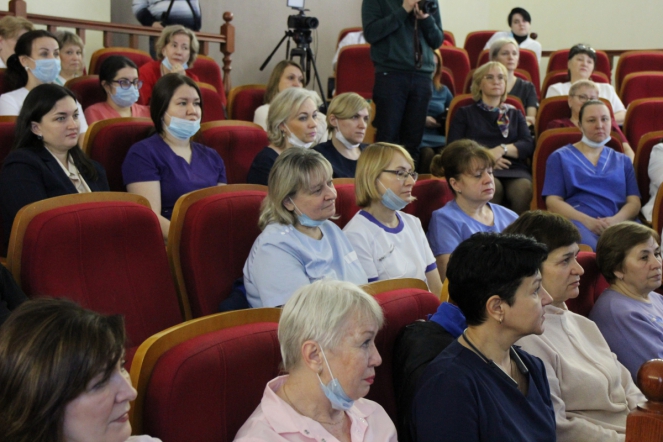 Сотрудницы Педиатрического университета получили благодарности от Государственной Думы 20