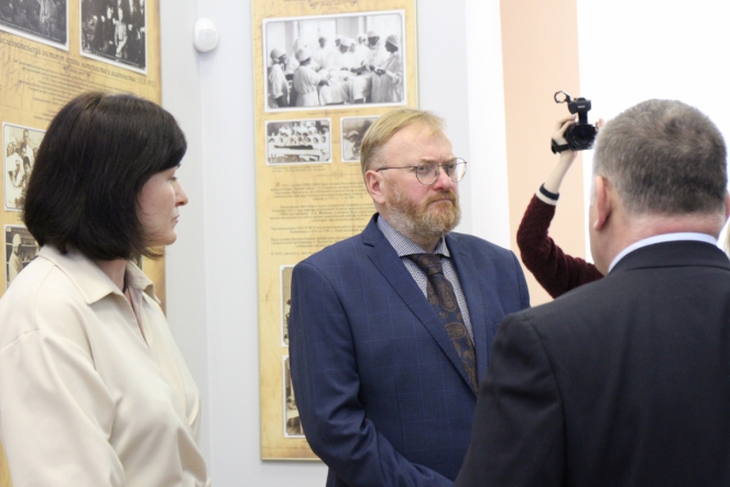 Сотрудницы Педиатрического университета получили благодарности от Государственной Думы 40