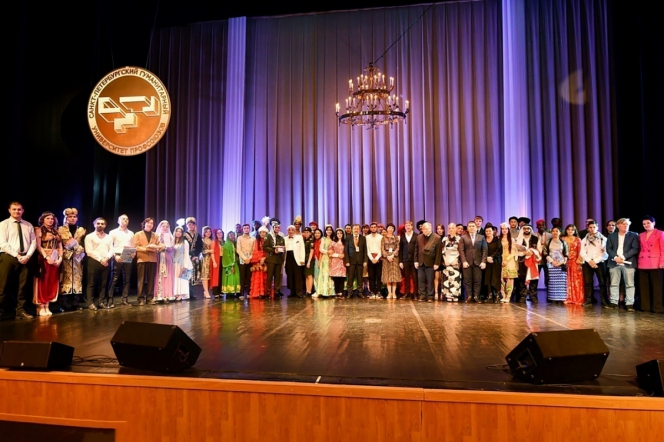 Студенты СПбГПМУ приняли участие в «XVII Городском студенческом вечере восточной поэзии» 2