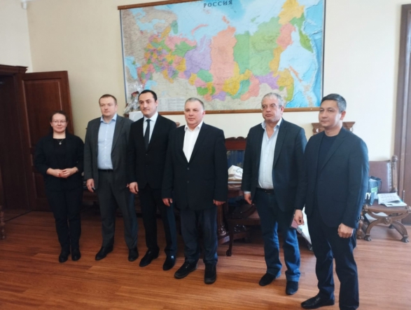 Узбекистан – партнер Педиатрического университета 3