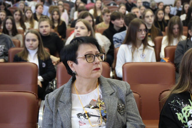 Педиатрический университет принял форум «Моя будущая профессия – врач» 14