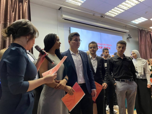 В Педиатрическом университете прошел ежегодный фольклорный фестиваль «Краски мира» 2