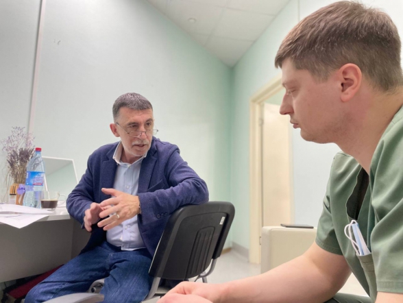 Алтайский край по уровню оказания помощи достиг очень хороших показателей: эксперты НМИЦ СПбГПМУ подвели итоги анализа медучреждений региона 1