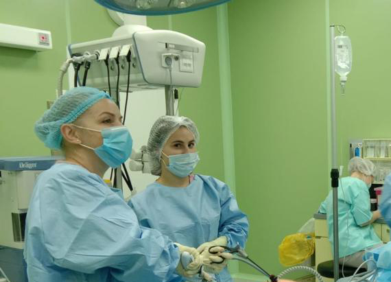 Врачам Педиатрического университета удалось остановить преждевременное половое созревание маленькой пациентки