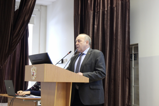 Нужны все специальности: студенты старших курсов Педиатрического университета встретились с главными врачами больниц Псковской области и представителями регионального Комитета по здравоохранению 1