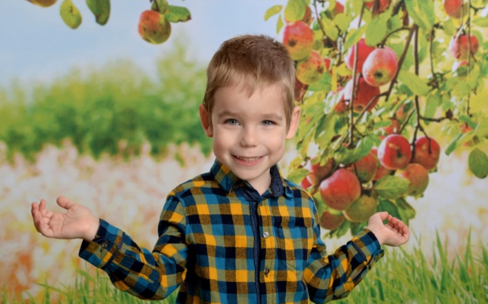 Врачи Консультативно-диагностического центра Педиатрического университета рассказали, как развивается ребёнок, который при рождении весил 920 граммов