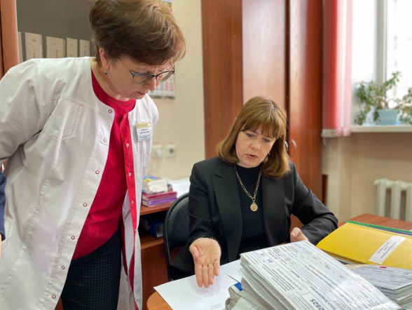 Уровень новосибирских врачей самодостаточен, а с трудными пациентами наш федеральный центр готов помогать: четвертый визит в регион экспертов НМИЦ СПБГПМУ показал значимые результаты 28