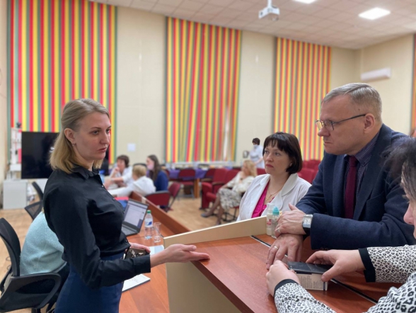 Уровень новосибирских врачей самодостаточен, а с трудными пациентами наш федеральный центр готов помогать: четвертый визит в регион экспертов НМИЦ СПБГПМУ показал значимые результаты 32