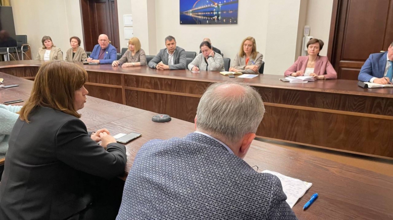 Уровень новосибирских врачей самодостаточен, а с трудными пациентами наш федеральный центр готов помогать: четвертый визит в регион экспертов НМИЦ СПБГПМУ показал значимые результаты 66