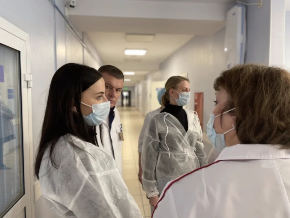 Новокузнецк – Кемерово: специалисты НМИЦ Педиатрического университета отметили направления для улучшения в региональной системе оказания помощи детям 18