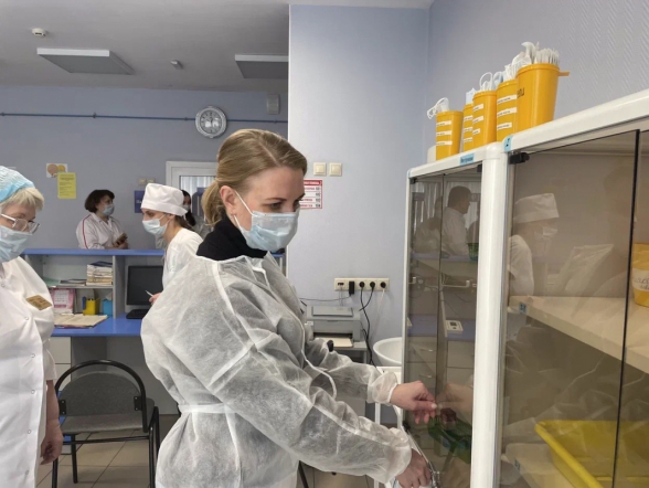 Новокузнецк – Кемерово: специалисты НМИЦ Педиатрического университета отметили направления для улучшения в региональной системе оказания помощи детям 20