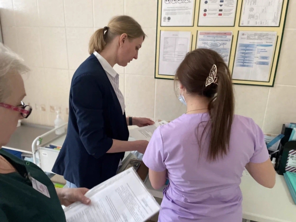 Новокузнецк – Кемерово: специалисты НМИЦ Педиатрического университета отметили направления для улучшения в региональной системе оказания помощи детям 39