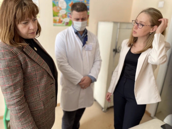 Новокузнецк – Кемерово: специалисты НМИЦ Педиатрического университета отметили направления для улучшения в региональной системе оказания помощи детям 45