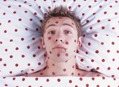 Заведующая кафедрой инфекционных болезней взрослых и эпидемиологии Педиатрического университета ответила на вопросы о кори