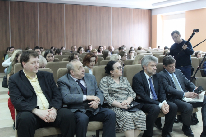 Молодых врачей ждут в больницах Ленобласти 3