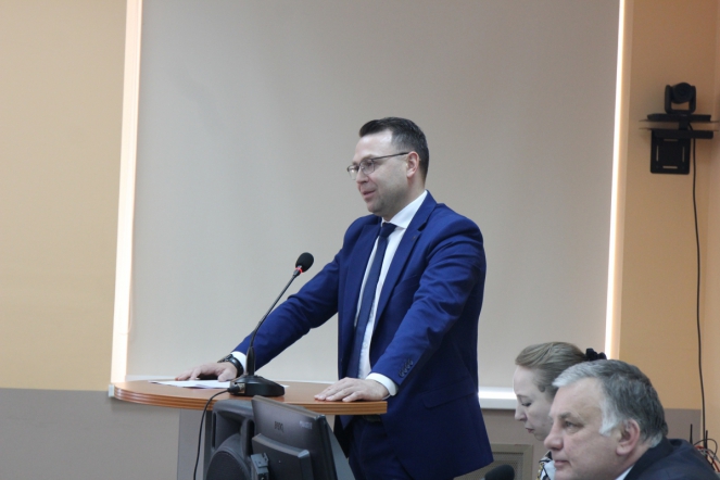 Молодых врачей ждут в больницах Ленобласти 15