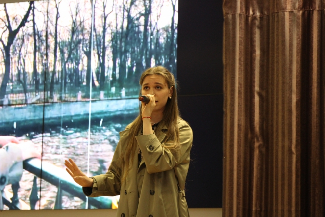 Студенты Педиатрического университета исполнили песни о мире, весне и любви к жизни 35