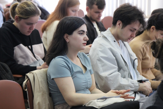 В Педиатрическом университете прошла ярмарка вакансий