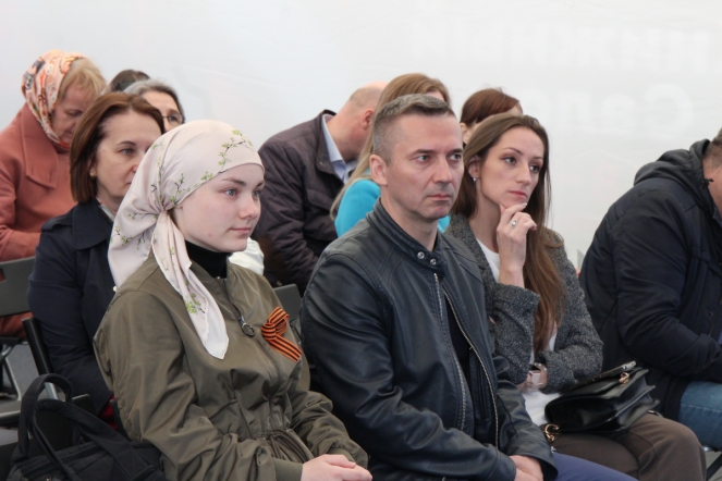 Издания Педиатрического университета представили на Петербургском книжном салоне 1