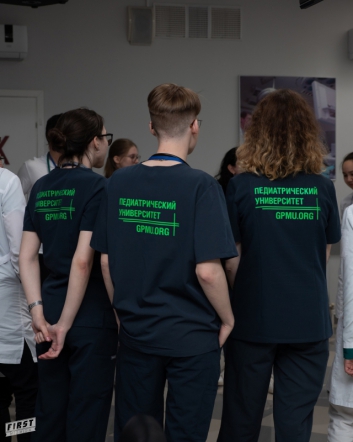 Студенты СПбГПМУ награждены дипломом «Лучшие в гастроэнтерологии» на олимпиаде «Виртуоз педиатрии» 3