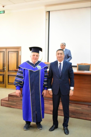 Дмитрий Иванов – почётный профессор Ташкентского Педиатрического медицинского университета 7