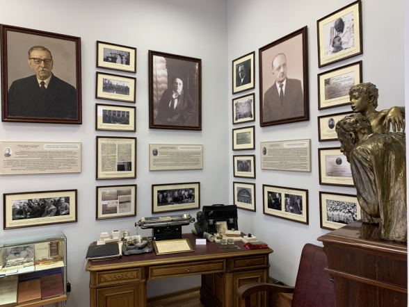 Открытие выставки «Здоровые дети – будущее страны» в Педиатрическом университете