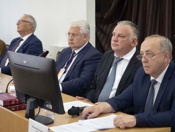 Олег Эргашев: Педиатрический университет самый профессиональный в городе