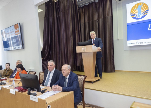 Олег Эргашев: Педиатрический университет самый профессиональный в городе 8