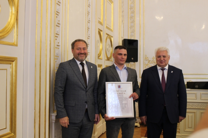 В петербургском парламенте прошёл торжественный приём, посвящённый Дню медицинского работника 12