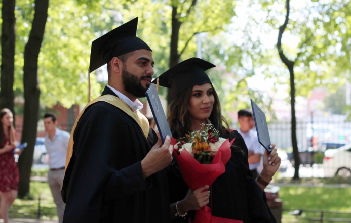 Выпускникам Педиатрического университета вручат дипломы о высшем образовании