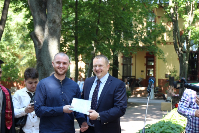 Иностранным выпускникам Педиатрического университета вручили дипломы о высшем образовании 31