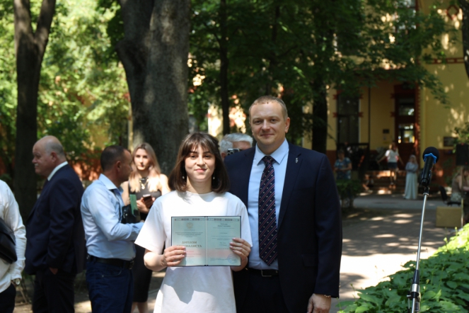 Иностранным выпускникам Педиатрического университета вручили дипломы о высшем образовании 43