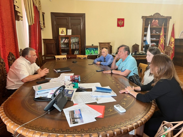В Педиатрическом университете установят гранитную скульптуру «Ожидание новой жизни» 4