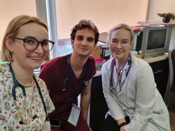 Иностранные студенты проходят практику в Санкт-Петербургском государственном педиатрическом медицинском университете