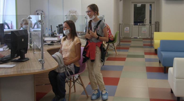 Горячая пора: врачи консультативно-диагностического центра Педиатрического университета рассказали о работе в период школьных каникул