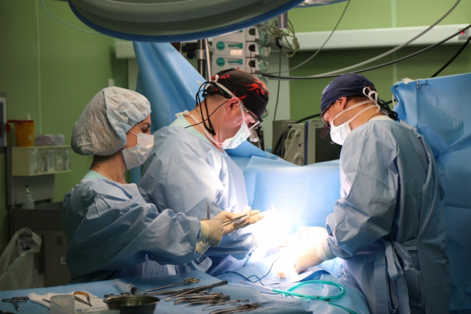 В Педиатрическом университете смогли сохранить клапан сердца 16-летней девочке из Луганска