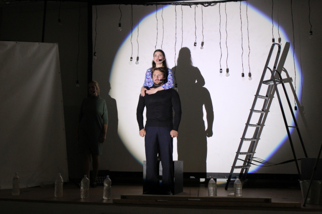 Студенты Педиатрического университета посетили спектакль, посвящённый Бесланской трагедии 8