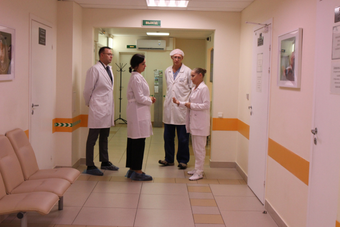 Замглавы Минздрава России Евгения Котова посетила Педиатрический университет 2