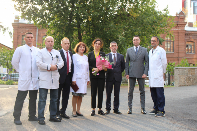 Замглавы Минздрава России Евгения Котова посетила Педиатрический университет