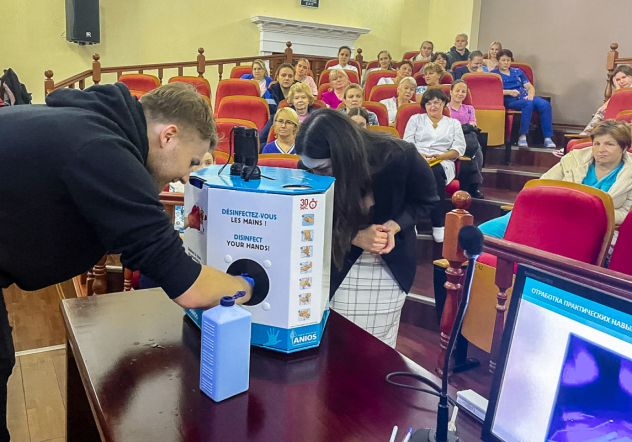 Эпидемиолог Педиатрического университета провела практическое занятие по профилактике инфекций, связанных с оказанием медицинской помощи