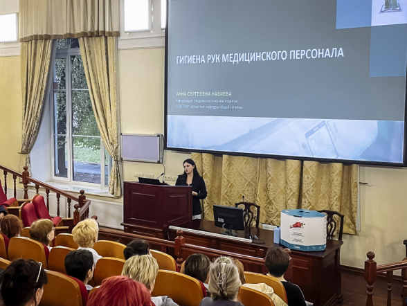 Эпидемиолог Педиатрического университета провела практическое занятие по профилактике инфекций, связанных с оказанием медицинской помощи 2