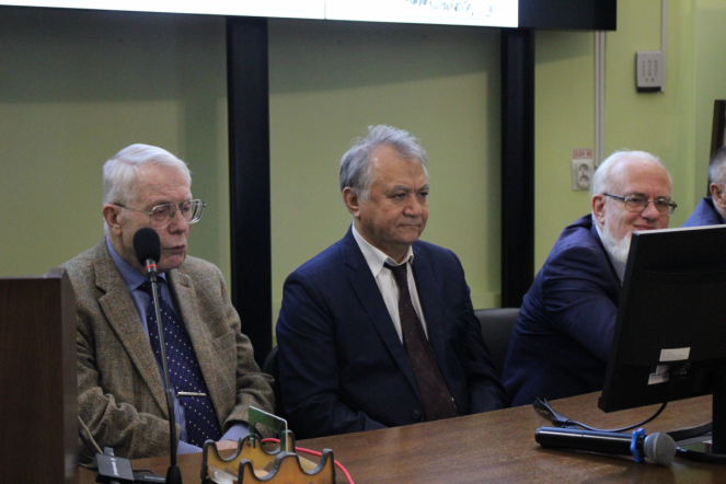 В Педиатрическом университете открыли мемориальную доску выдающемуся патологу Александру Цинзерлингу 27