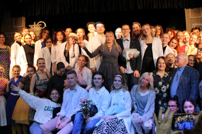 На сцене клуба «Гиппократ» прошёл мюзикл «По секрету» 30