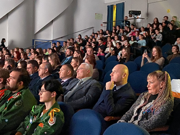 Студенты Педиатрического университета— в числе лауреатов  конкурса «Студент года-2023. Медицина» 15