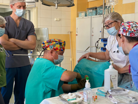 Профессор Педиатрического университета провел мастер-класс для анестезиологов-реаниматологов Иркутска 4