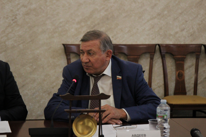 В Педиатрическом университете прошло заседание «Клуба Знаменитых Чемпионов» 15