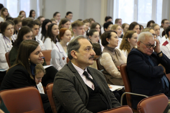 Настрой на победу: стартовала IX Всероссийская олимпиада  с международным участием «Будущее педиатрии» 35